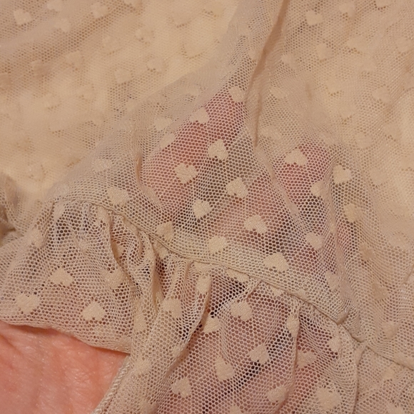 Forever 21 Sheer Top with Hearts - Picture 4 of 6